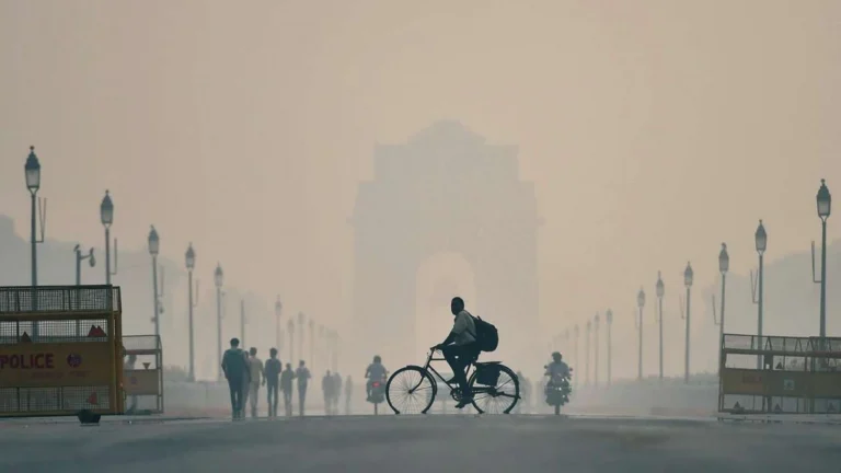 Delhi Air Pollution Update: बढ़ते प्रदूषण को देख एक्शन में केजरीवाल सरकार